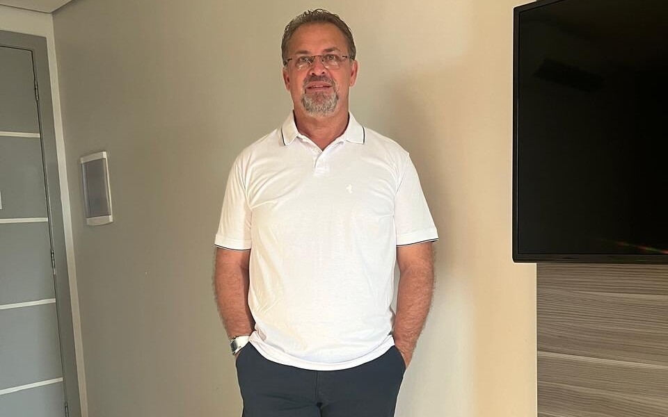 Gestão da Emoção em Jaru: ACIJ e Rádio Massa juntas em noite de inspiração com Augusto Cury