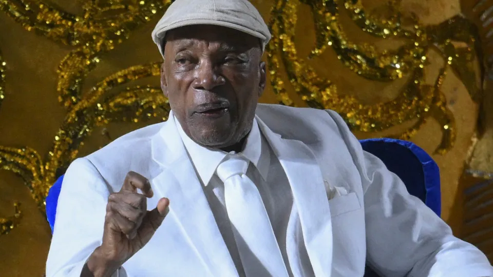 Milton Nascimento recebe diagnóstico de demência por corpos de Lewy, diz filho