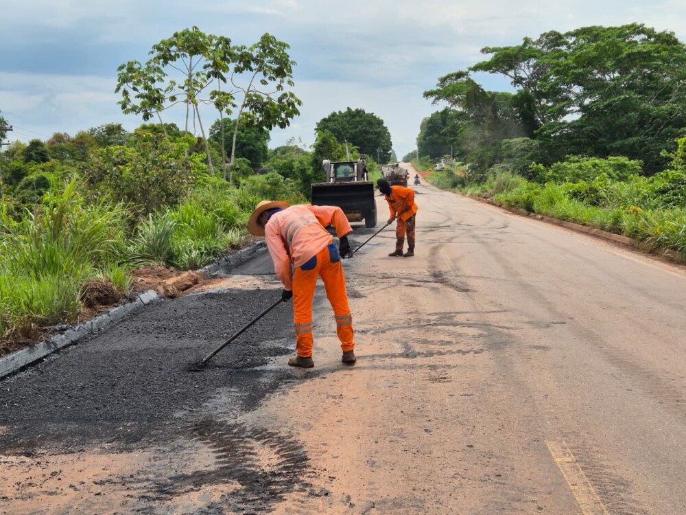 Governo de RO inicia manutenção na pavimentação asfáltica na RO-010 entre Rolim de Moura e Nova Brasilândia d’Oeste