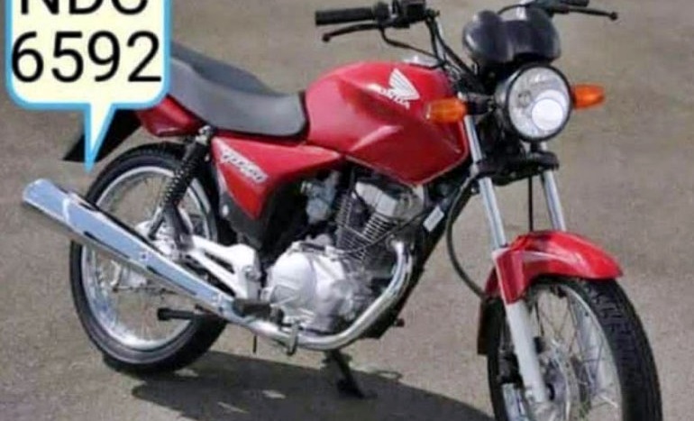 Menores com garrucha roubam motocicleta e objetos de mulher, em Ouro Preto d’Oeste, RO