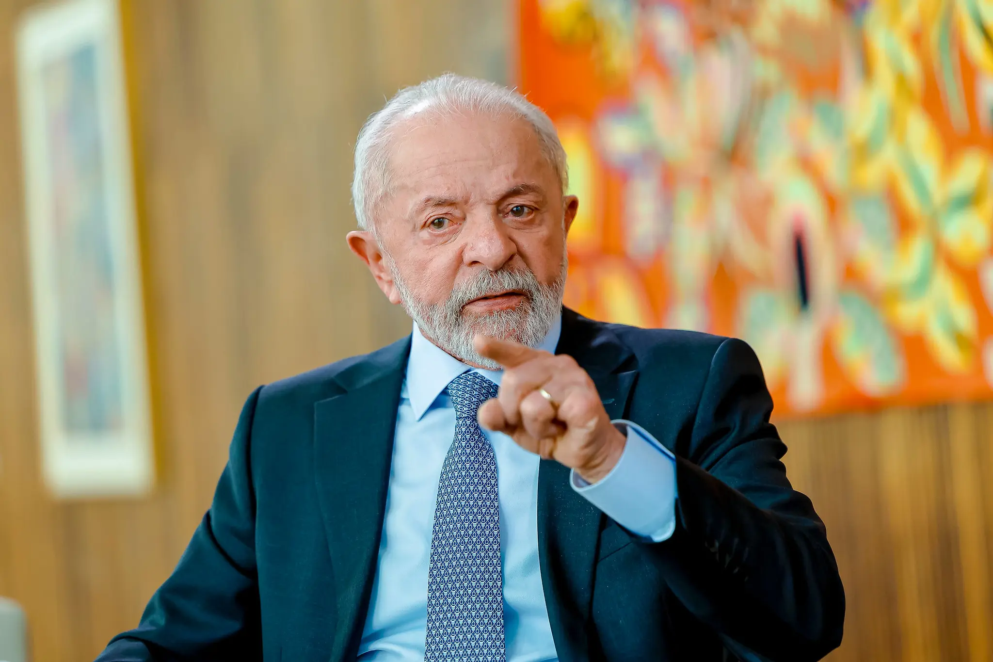 “Kit reeleição” de Lula pode levar economia a pouso forçado em 2027