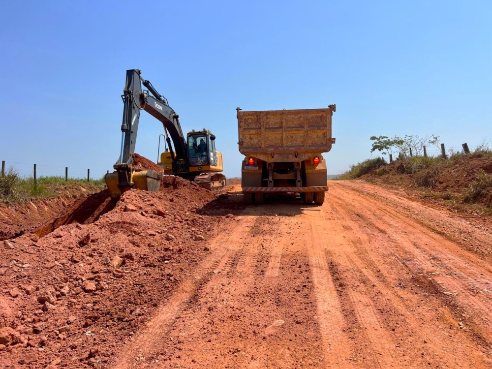 Recuperação da RO-135 melhora acesso e beneficia produtores rurais de Ji-Paraná e região
