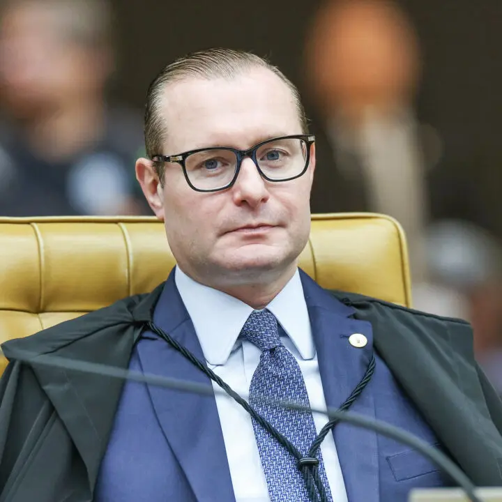 Zanin marca julgamento da desoneração da folha em meio à derrota do governo