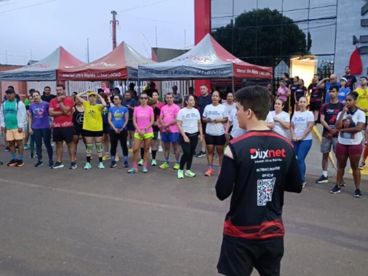 Mais de 100 corredores fazem o reconhecimento da pista "Passos da Liberdade"