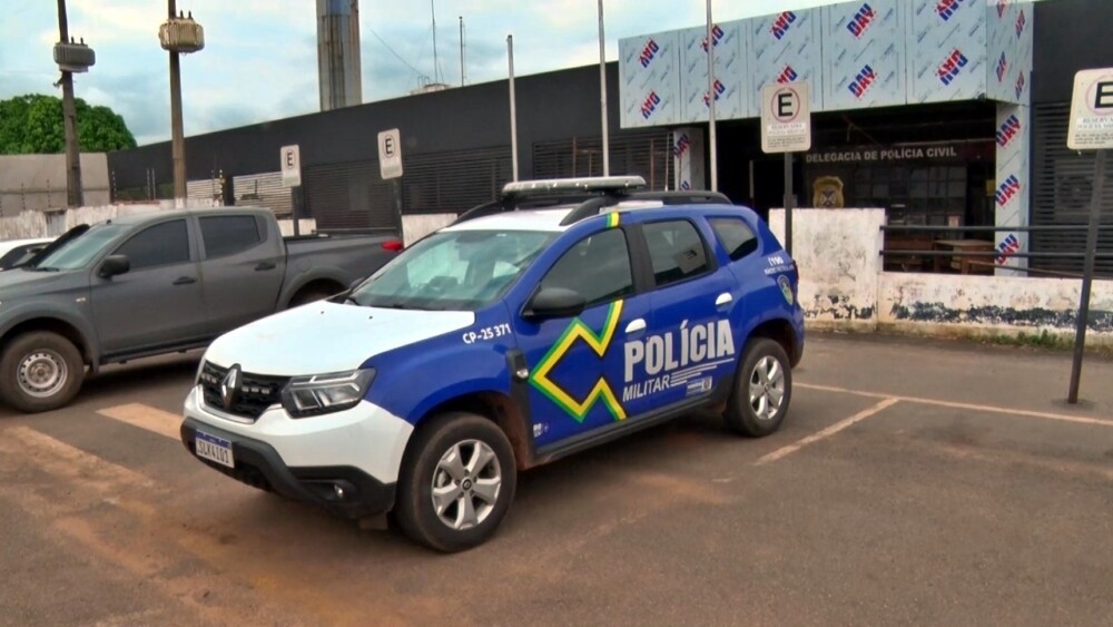 Ex-marido é preso por violência doméstica, tráfico e resistência