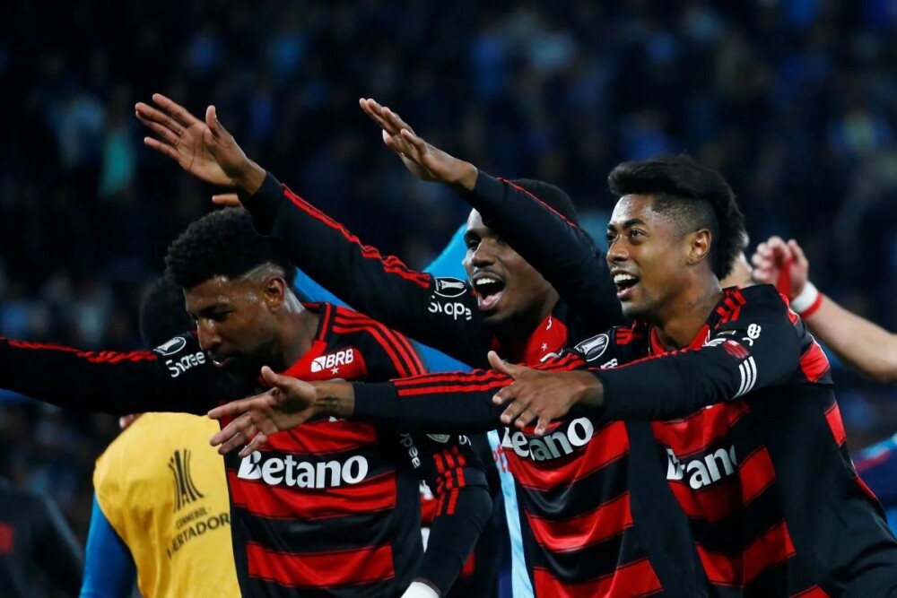 Flamengo provoca rivais após garantir vaga na final da Libertadores