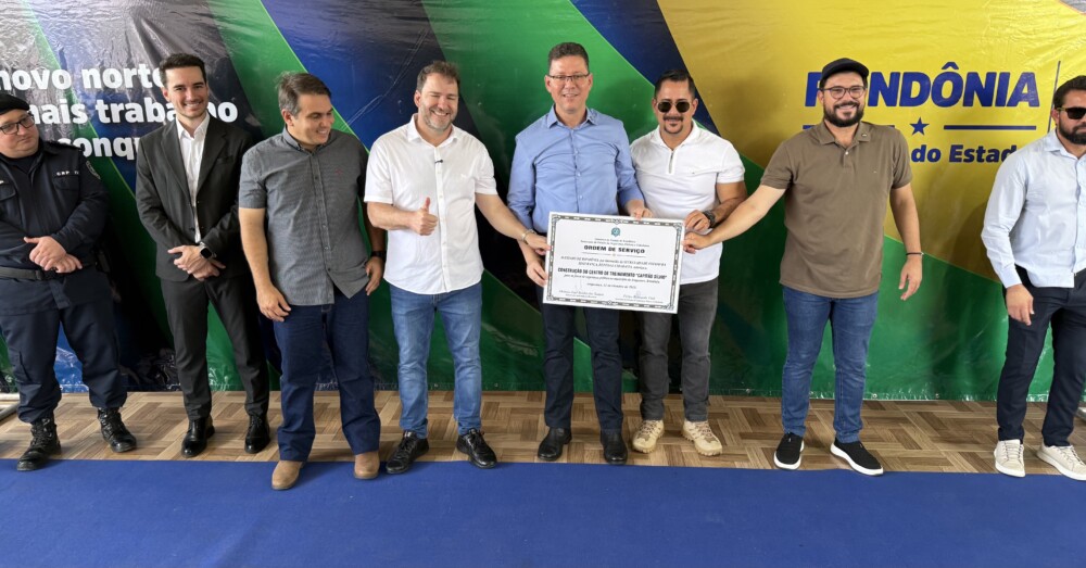 Deputado Alex Redano, participa da assinatura da ordem de serviço para construção do Centro de Treinamento das Forças de Segurança em Ariquemes