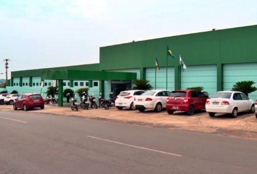 Câmara de Cacoal firma contrato de R$ 278 mil para locação de veículos com empresa de Manaus