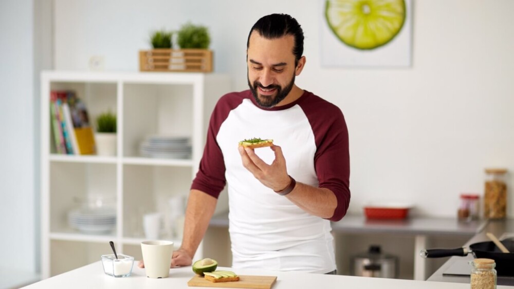 4 dicas para incluir abacate na rotina e ter refeições mais saudáveis