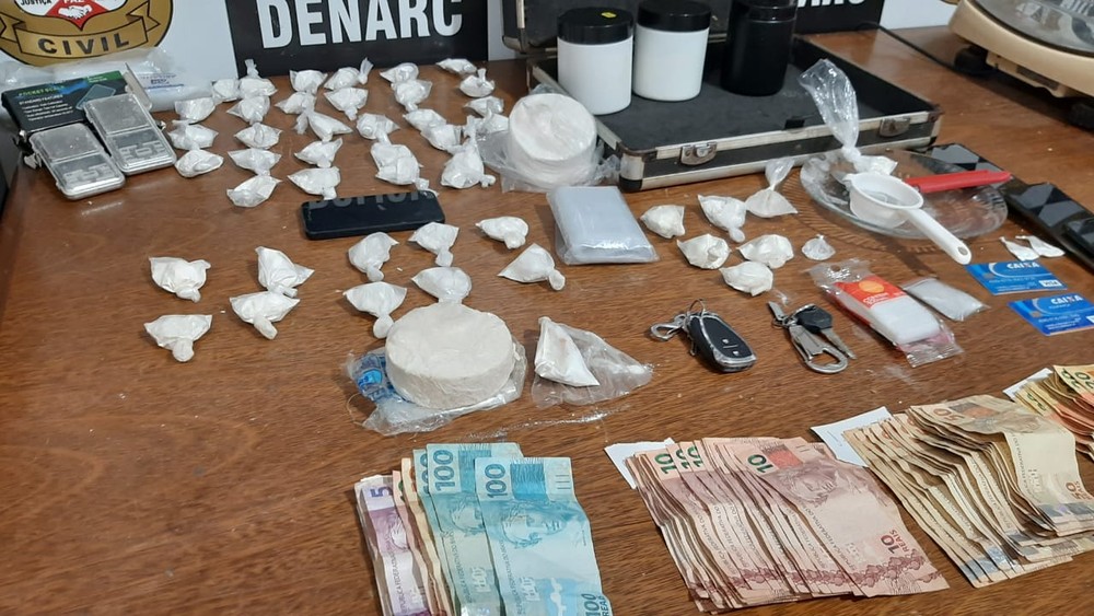 Família inteira é presa vendendo droga no formato de queijo