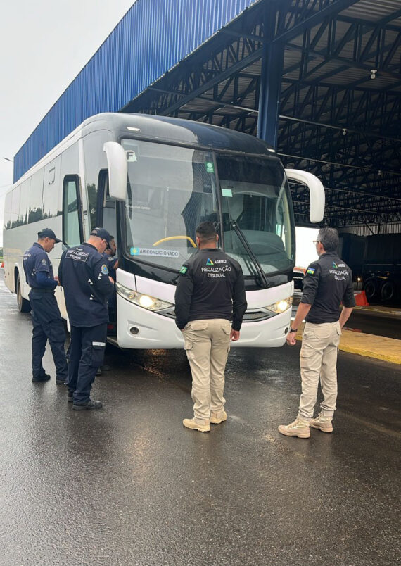 Governo de RO realiza “Operação Rota Segura” para fiscalização no transporte de passageiros, em Vilhena
