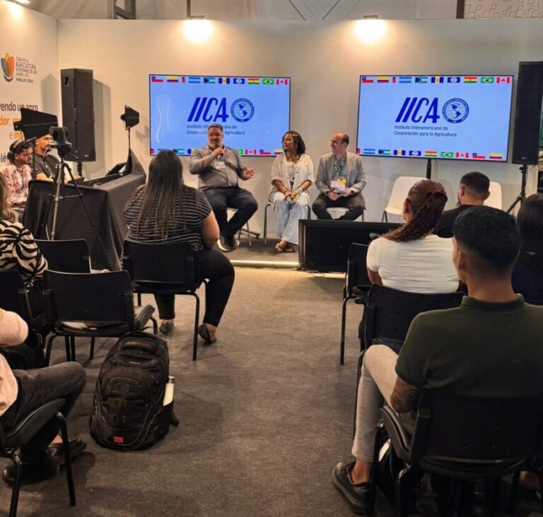 Governo de RO destaca manejo sustentável do pirarucu durante painel da COP30