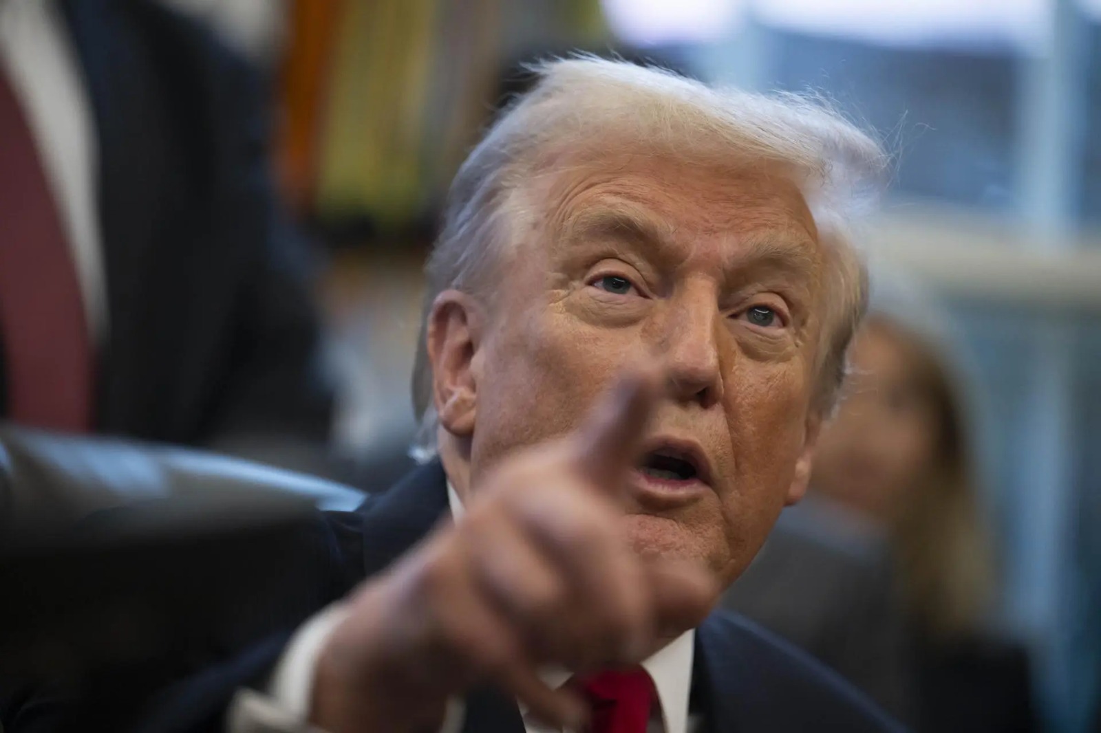 Governo Trump retira tarifas recíprocas sobre o café, frutas e carne bovina