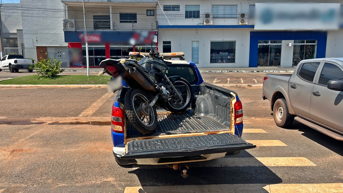 Homens do 4º BPM recuperam mais uma motocicleta furtada em Cacoal