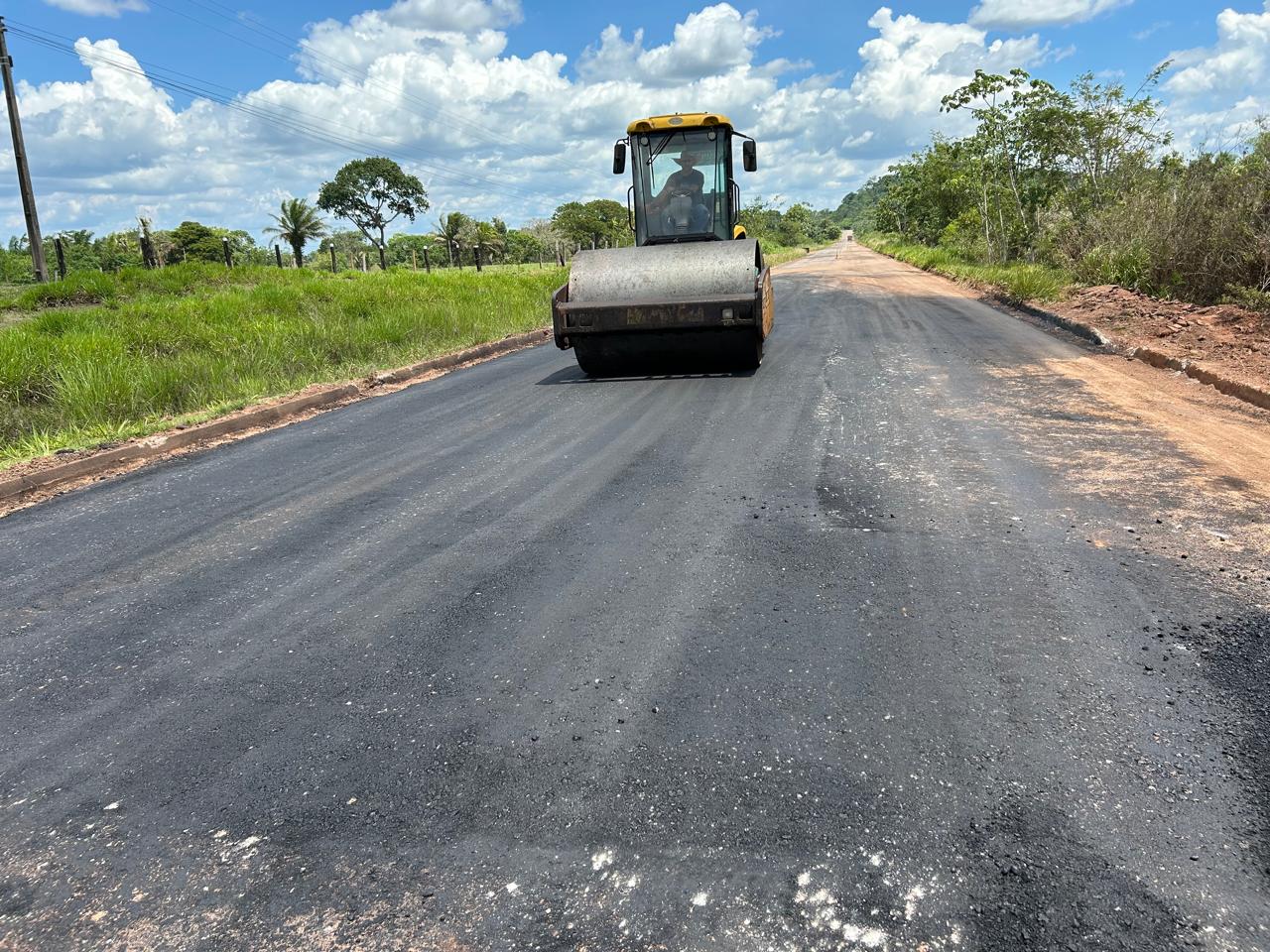 Manutenção da RO-489 entre a RO-010 e São Felipe d’Oeste é concluída pelo governo de RO