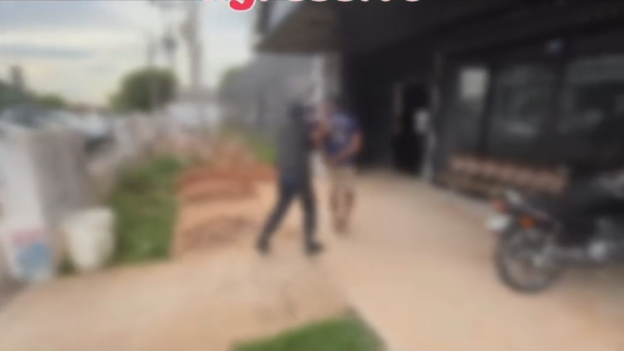 Homem agressivo provoca destruição em agropecuária no bairro Teixeirão em Cacoal