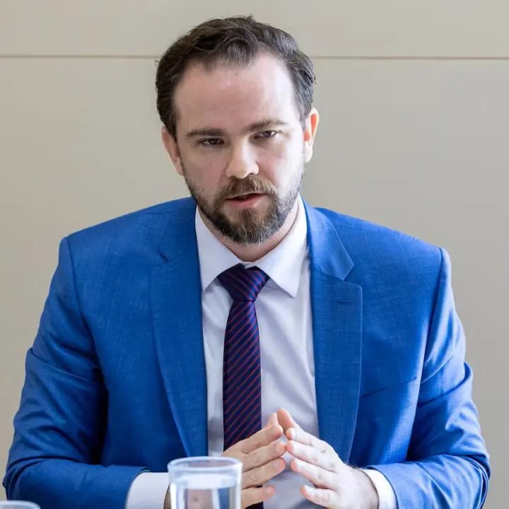 Secretário de Haddad admite situação grave dos Correios e projeta impacto “ainda maior” em 2026