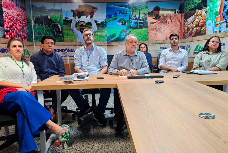 Aplicação dos recursos do Proleite e eficiência na gestão são discutidos em reunião com setor produtivo