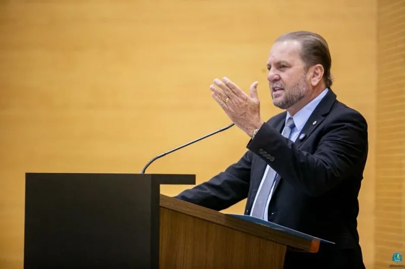 Cirone Deiró anuncia R$ 1,4 milhão para APAE em Espigão do Oeste