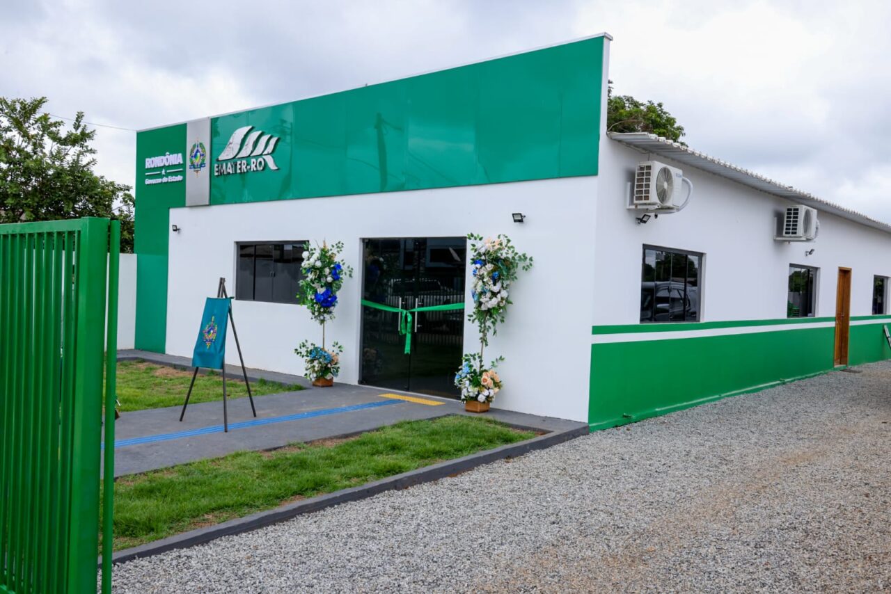 Agricultura familiar ganha força em Itapuã do Oeste com reforma da sede da Emater entregue pelo governo de RO