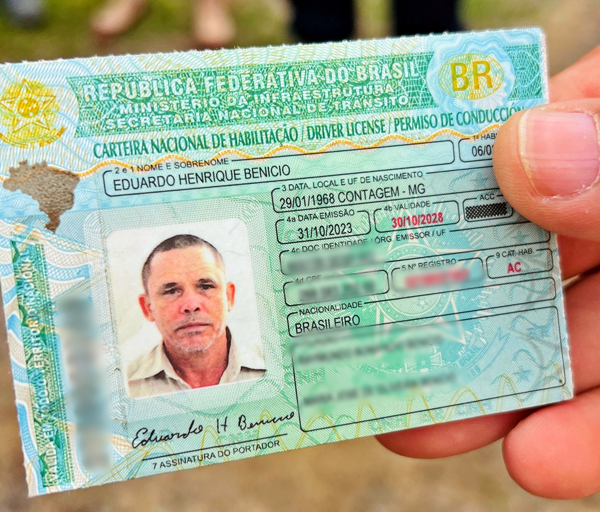 Coveiro é morto a tiros dentro de cemitério na Linha 06, em Cacoal