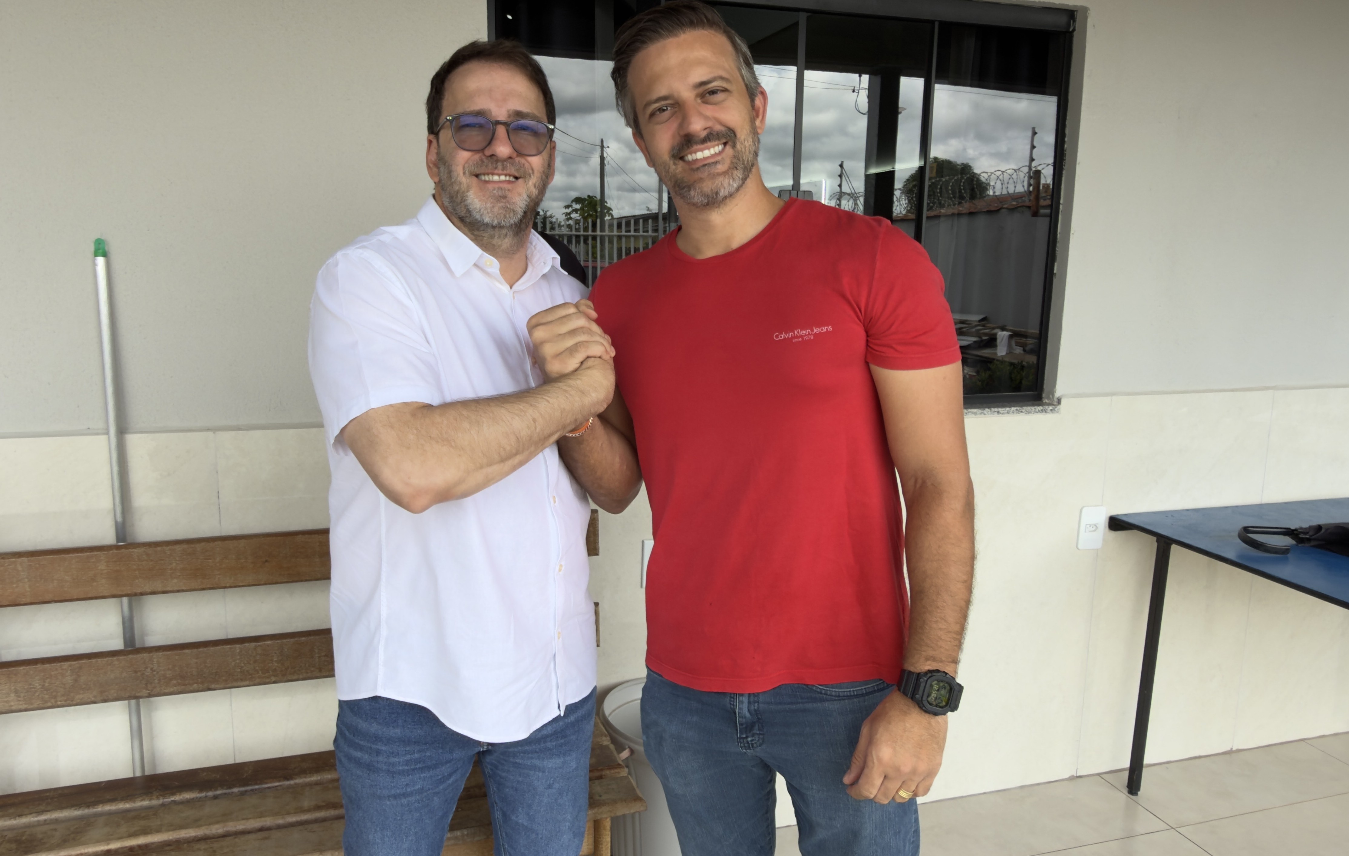 Deputados Alex Redano e Lucas Torres comemoram empenho R$ 1,7 milhão para recuperação de estradas vicinais em Buritis