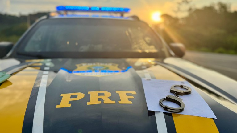 PRF em Rondônia cumpre 4 mandados de prisão em menos de 24 horas