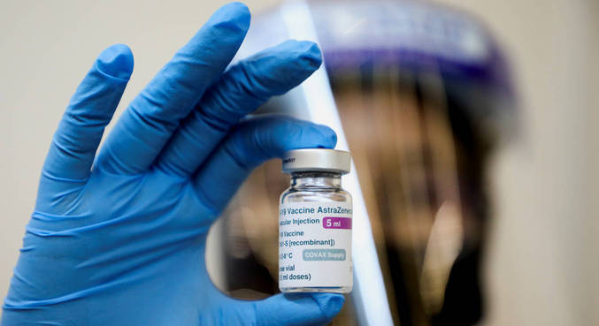 Fiocruz recebeu neste sábado insumos para produção de 12 milhões de doses de vacina da AstraZeneca