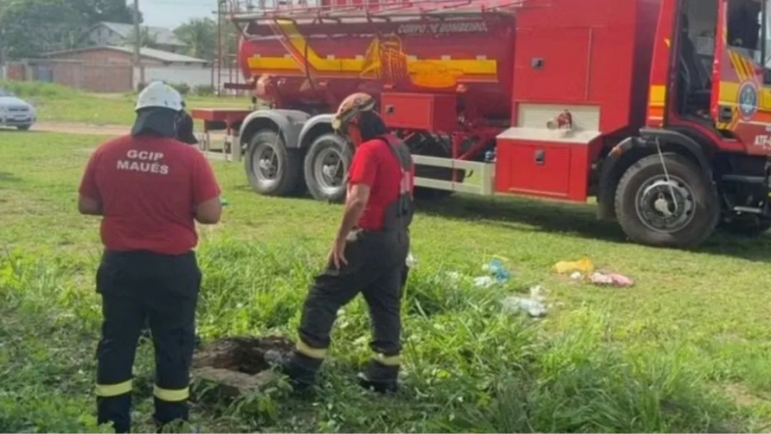 Criança morre ao cair em fossa