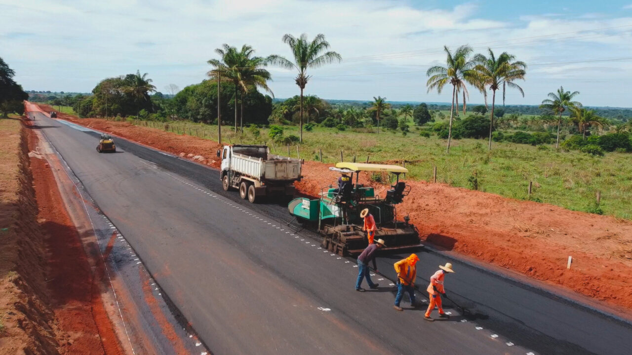 Rodovia-494 recebe nova pavimentação do governo de RO, entre Primavera de Rondônia e Querência do Norte