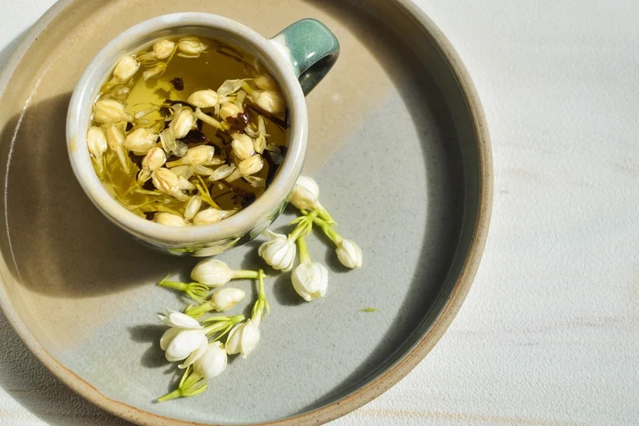 Chá floral acelera metabolismo intestinal