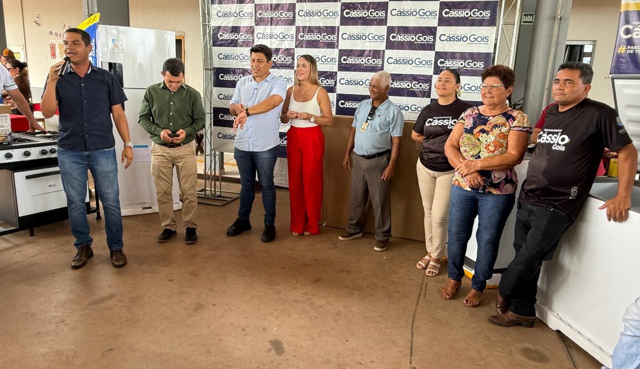 Deputado Cássio Gois participa da entrega de mais de R$ 60 mil em equipamentos à ABIC e fortalece atendimento aos idosos de Cacoal