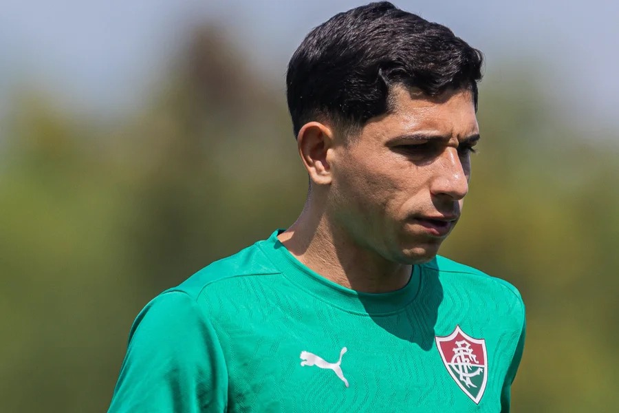 Lei Seca para reforço do Fluminense, Savarino