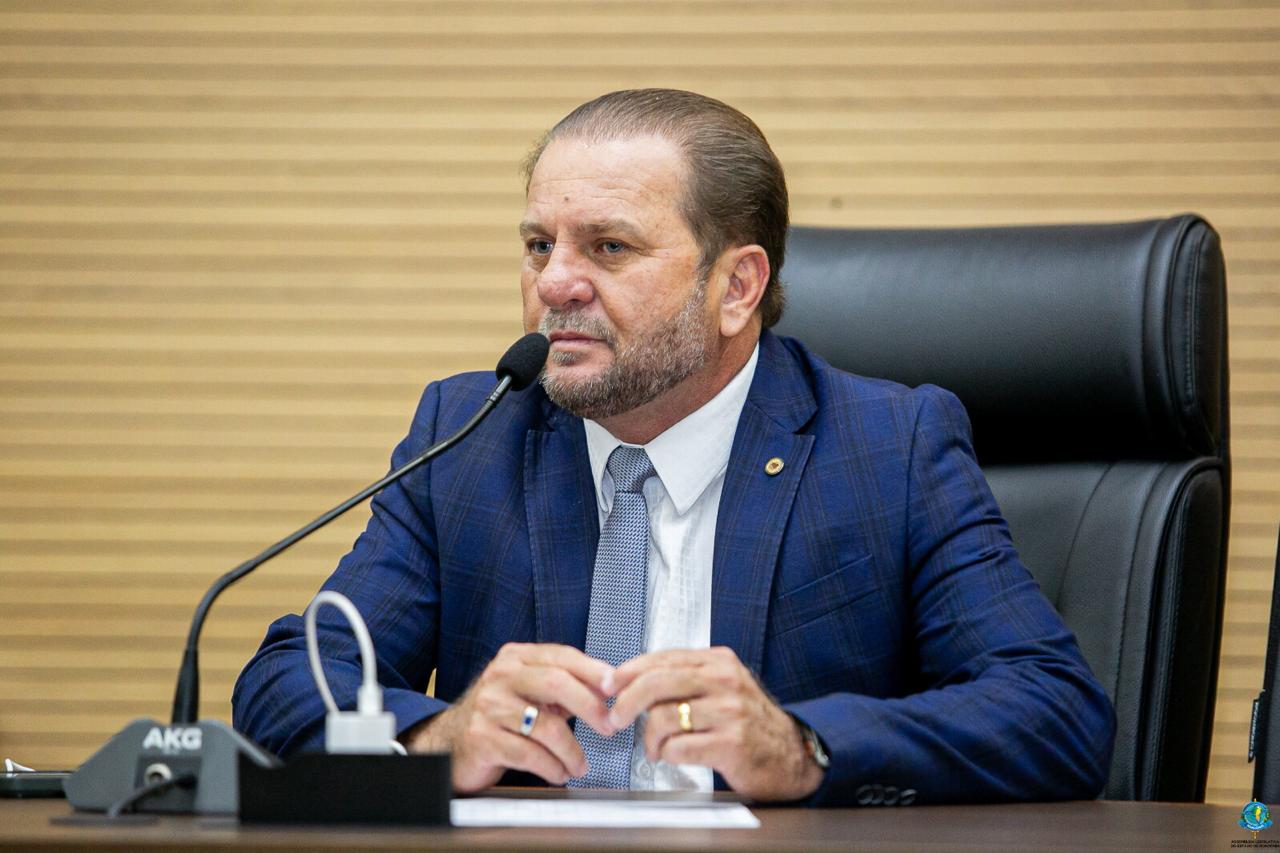 Deputado Cirone Deiró se manifesta sobre suspensão do pedágio na BR-364