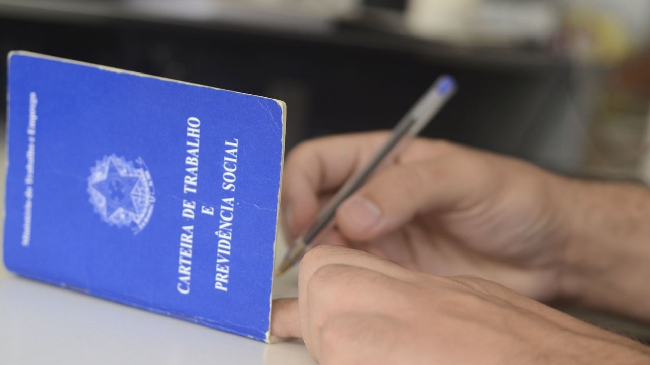 Emprego no Brasil registra pior resultado desde 2020