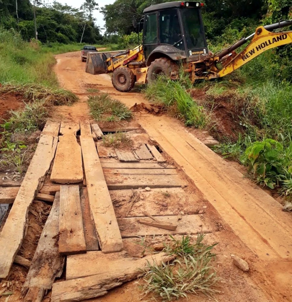 Tubo PEAD substitui ponte de madeira na Linha 60, em Alvorada