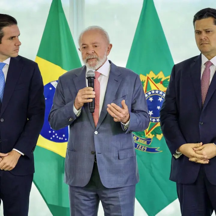 Prioridades de Lula incluem trabalho e comércio exterior