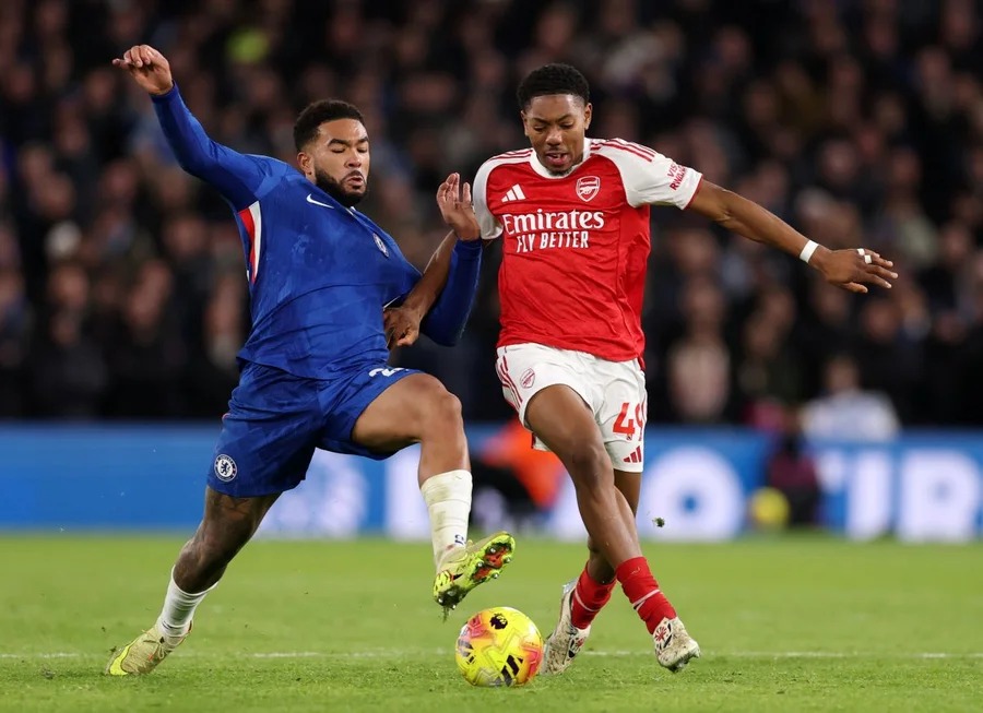 Chelsea e Arsenal protagonizam duelo eliminatório