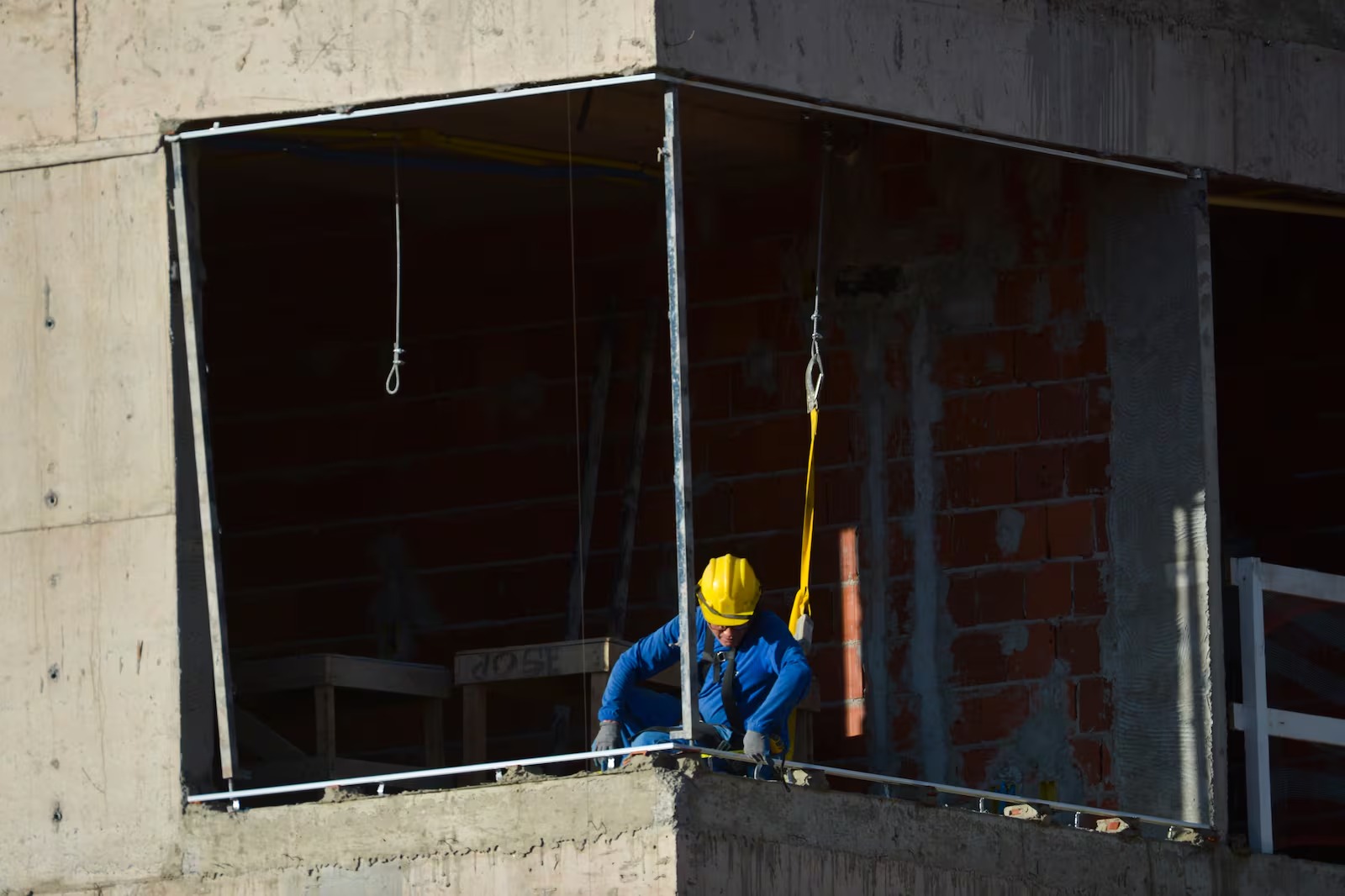 Mudança na escala 6x1 pode eliminar 600 mil vagas