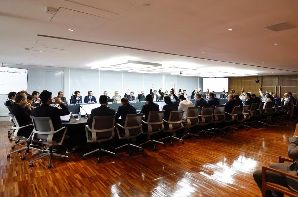 CBF quer discutir formato de rebaixamento e acesso