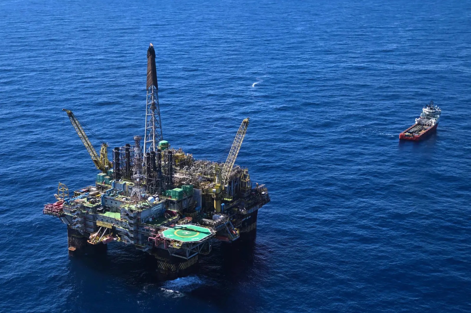 Vazamento na Foz do Amazonas gera multa