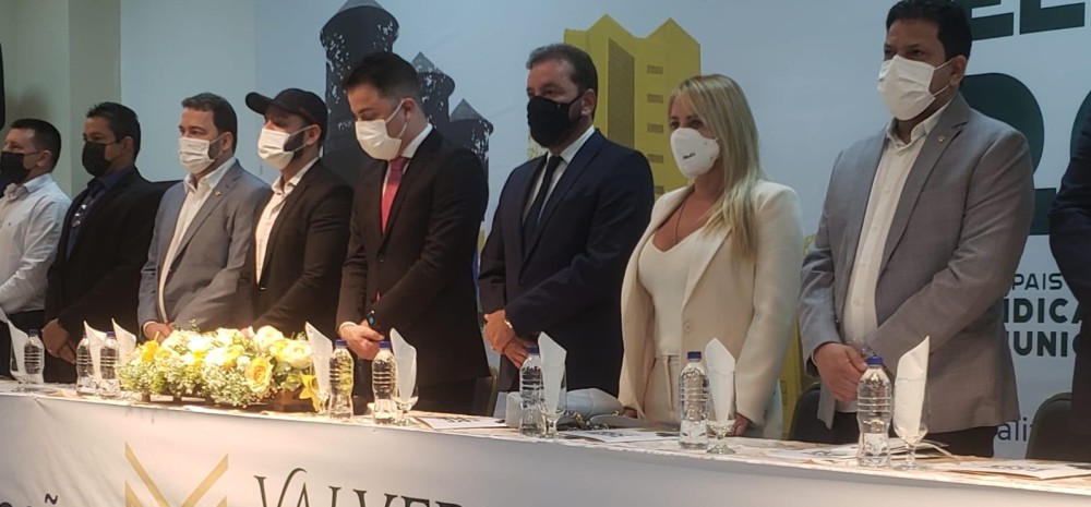 Na capital, presidente Alex Redano prestigia abertura do Seminário Eleições 2022