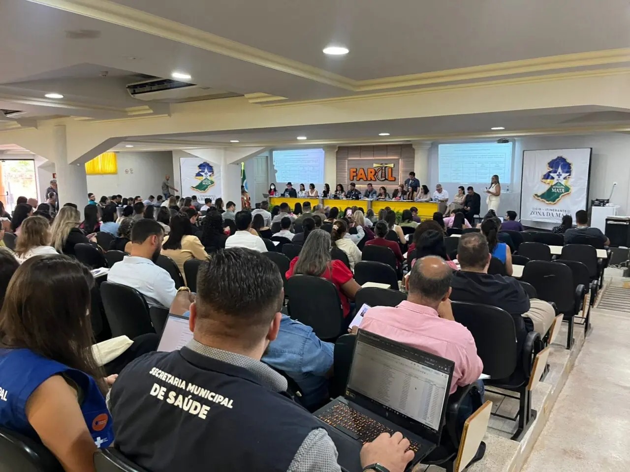 Reunião fortalece gestão regional do SUS