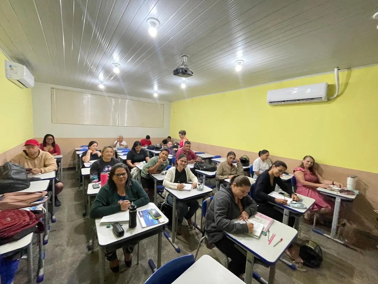 Educação de Jovens e Adultos recebe inscrições