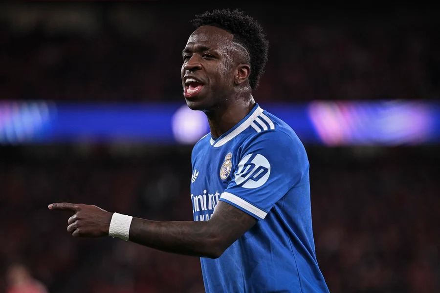 Denúncia por racismo é formalizado na UEFA