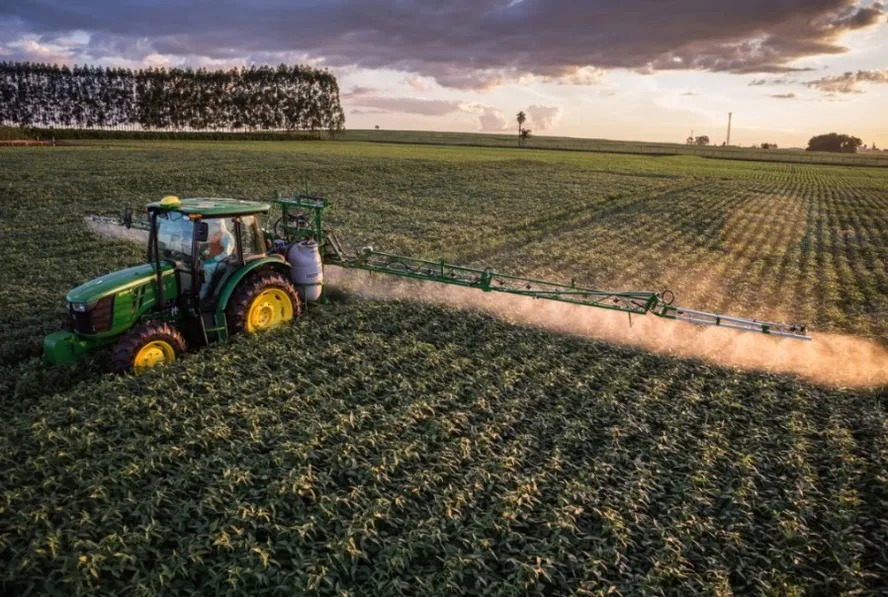 Ordem de Trump coloca glifosato sob proteção estratégica