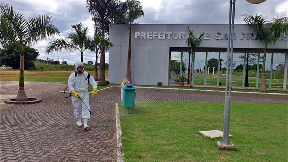 Servidor é exonerado após suspeitas de desvios em recursos da saúde em São Francisco