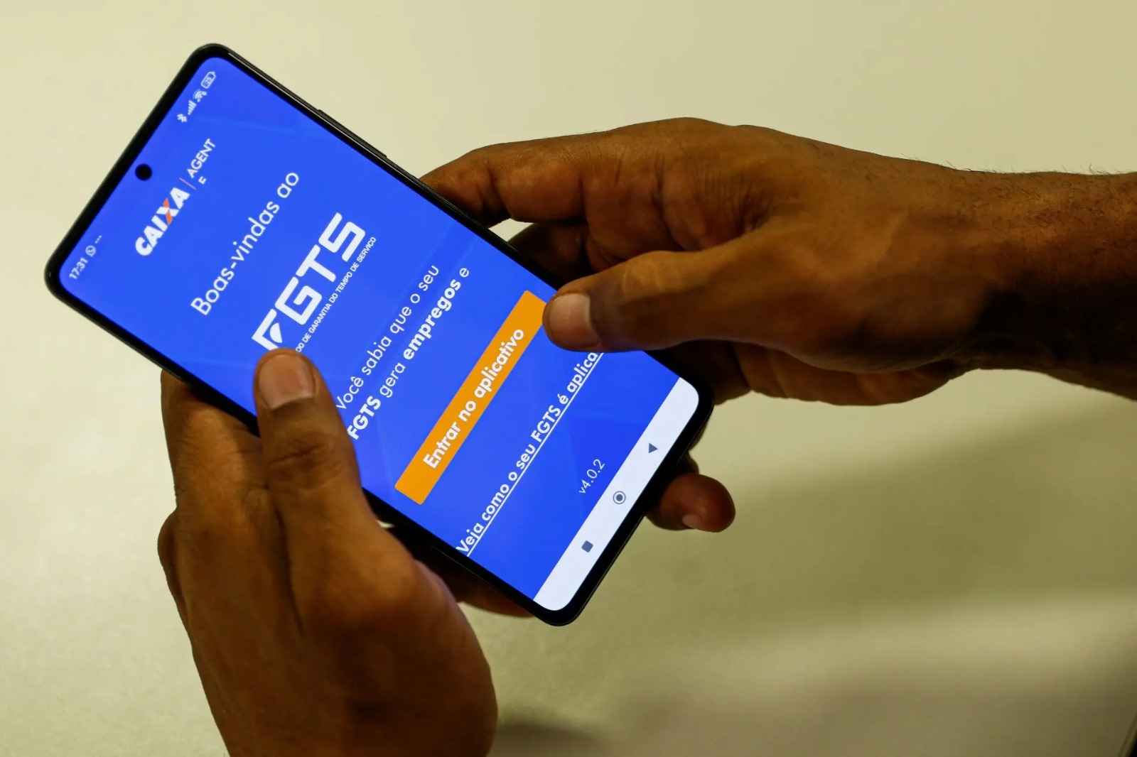 Limite no saque-aniversário afeta poupança de baixa renda