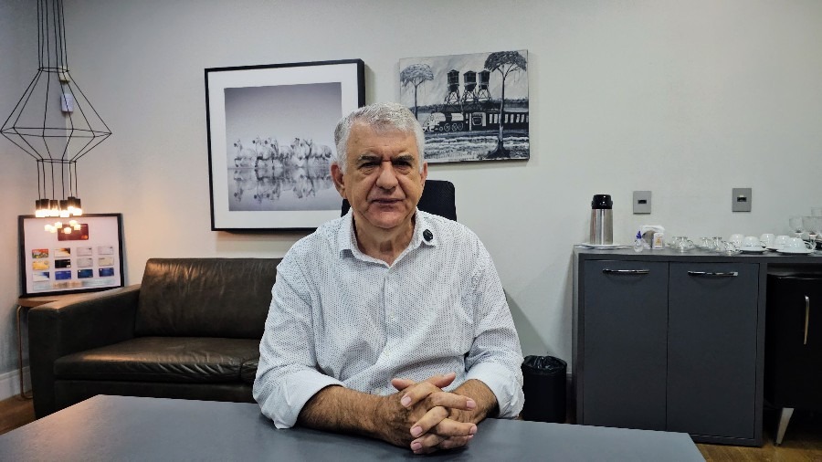 Governo reduz ICMS e autoriza saída de gado vivo