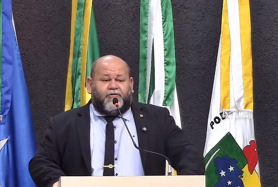 Secretário chama servidor de burro e vereador apela na tribuna em Cacoal